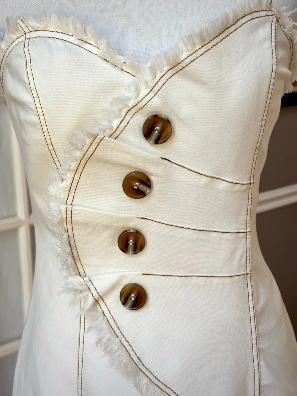 NWT Mika & Gala Strapless Mini Dress Ivory Fringe Button Detail M - Picture 2 of 13